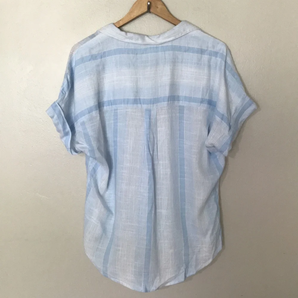 Light Blue Striped Women’s Short Sleeve Shirt - Unbranded - Picture 4 of 6